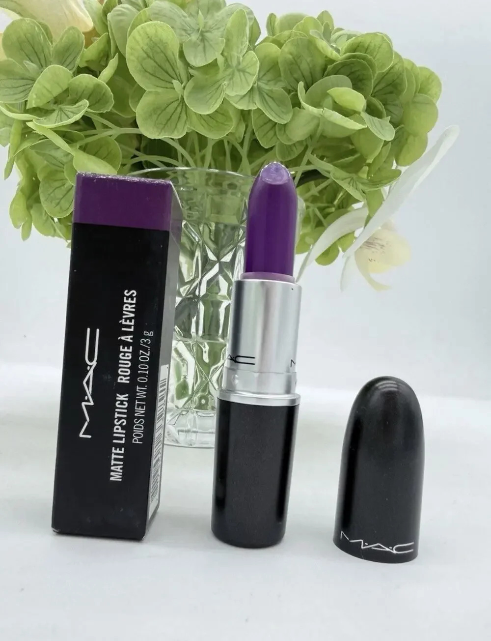 MAC Lipstick 604 Heroine Matte Full Size 3g New Authentic